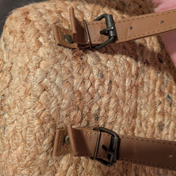 XIX Palms boho insulated cooler beach/picnic bag with towel/blanket straps - Picture 5 of 8